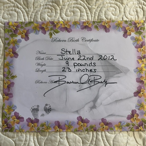 “Stella” reborn doll by Melody Hess. Signed body. EC. LIMITED EDITION of 250 - Picture 4 of 17